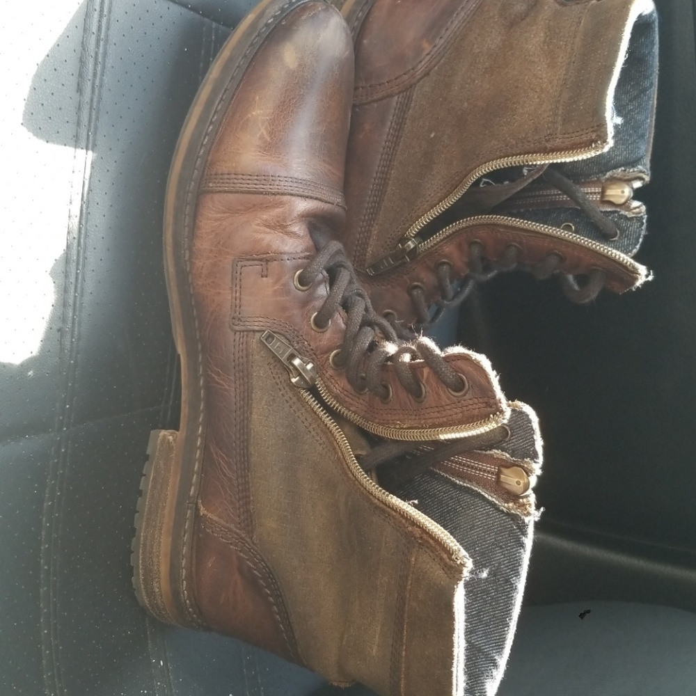 Mens boots